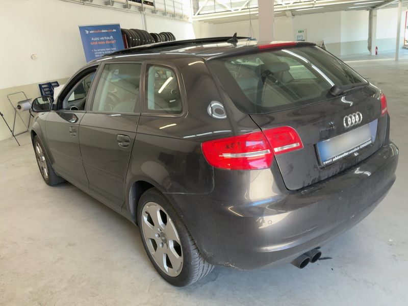 Audi A3 Sportback 2.0 TFSI Ambiente 2010 – снимка 6