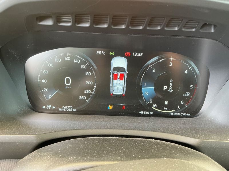 Volvo XC90 2.0 B5 Diesel Mild-Hybrid Inscription AWD 2020 – снимка 18