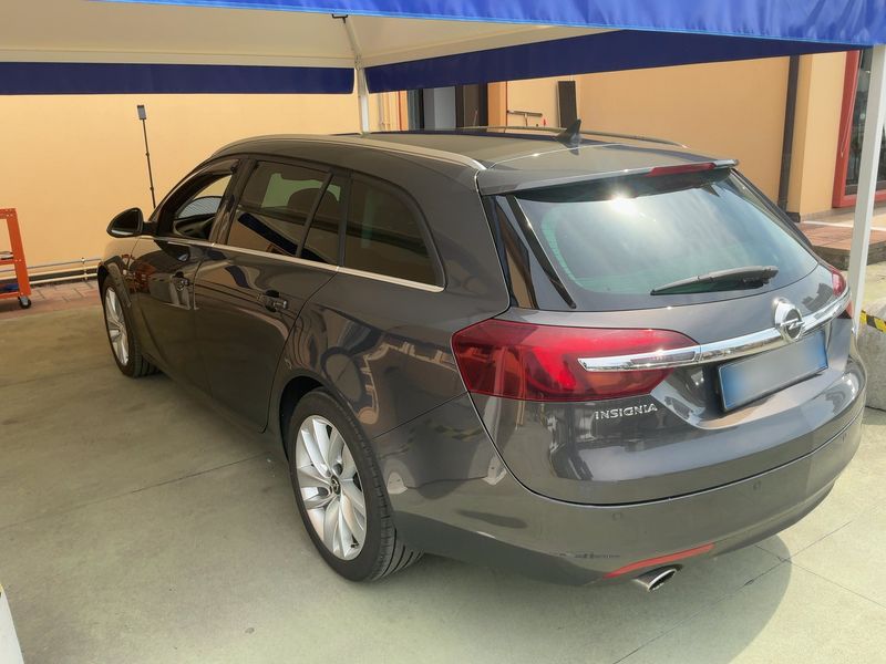 Opel Insignia Sports Tourer 2.0 CDTI Sport 2015 – снимка 6