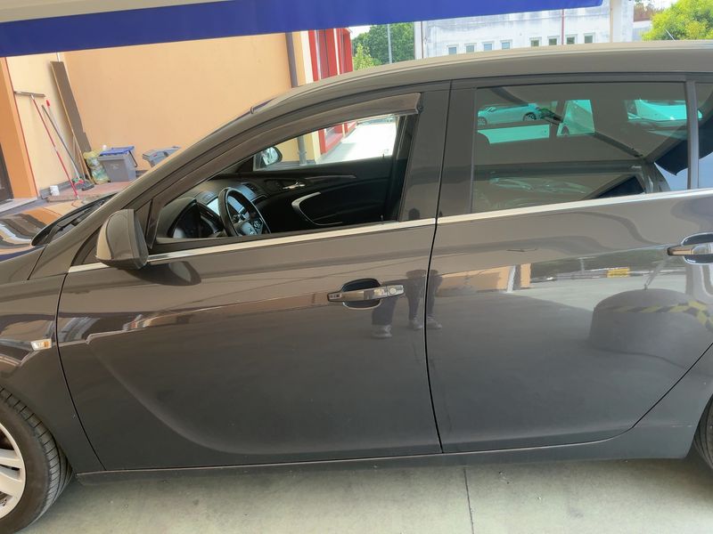 Opel Insignia Sports Tourer 2.0 CDTI Sport 2015 – снимка 4