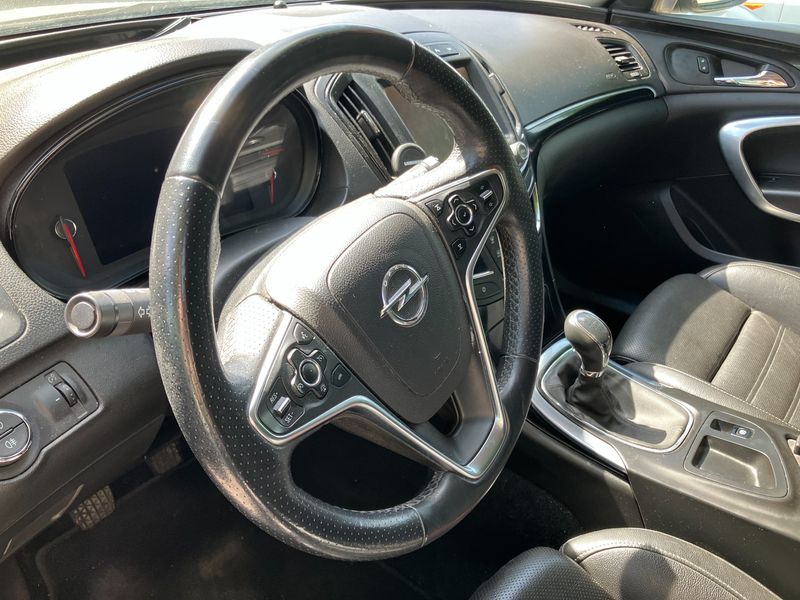 Opel Insignia Sports Tourer 2.0 CDTI Sport 2015 – снимка 28