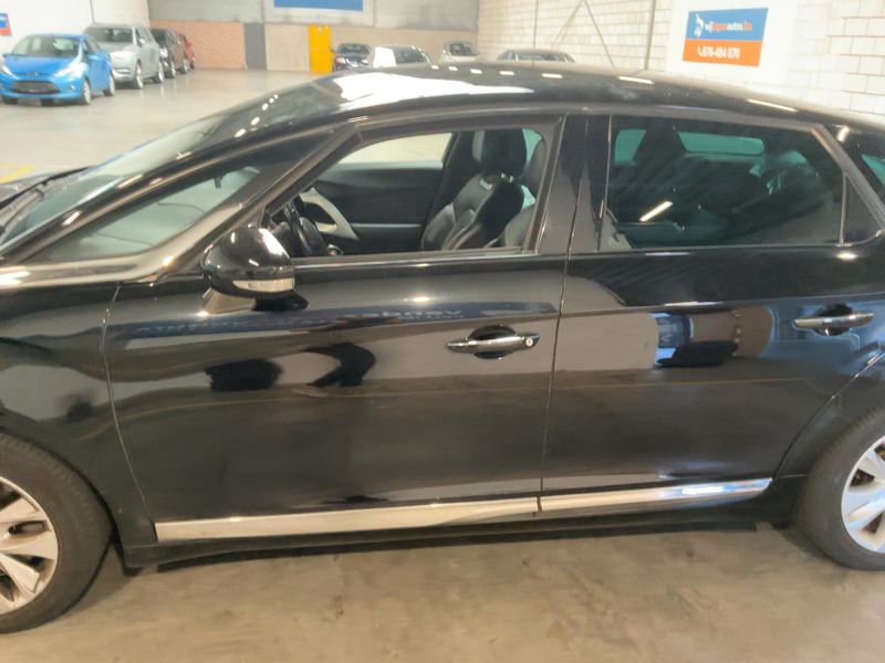 DS Automobiles DS5 2.0 Blue-HDi 2016 – снимка 4