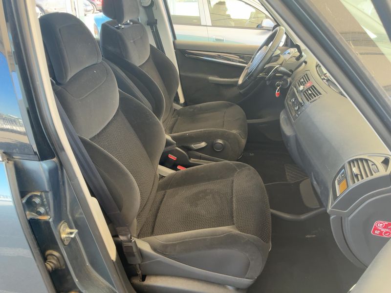 Citroen C4 Picasso 1.6 THP Exclusive 2009 – снимка 16