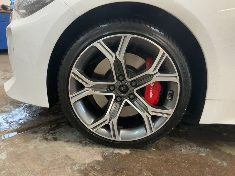 Kia Stinger 3.3 V6 TGDI GT 4WD 2017 – снимка 3