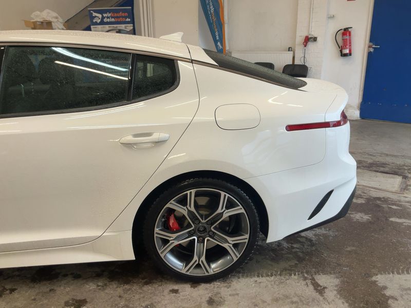 Kia Stinger 3.3 V6 TGDI GT 4WD 2017 – снимка 6