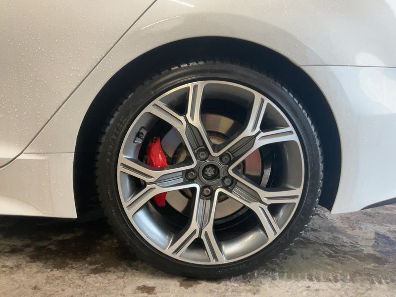 Kia Stinger 3.3 V6 TGDI GT 4WD 2017 – снимка 5