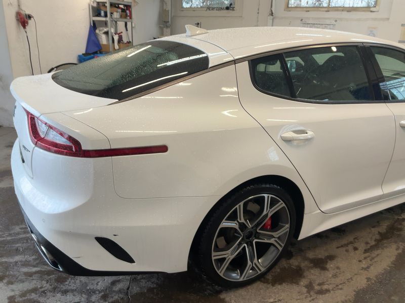 Kia Stinger 3.3 V6 TGDI GT 4WD 2017 – снимка 8