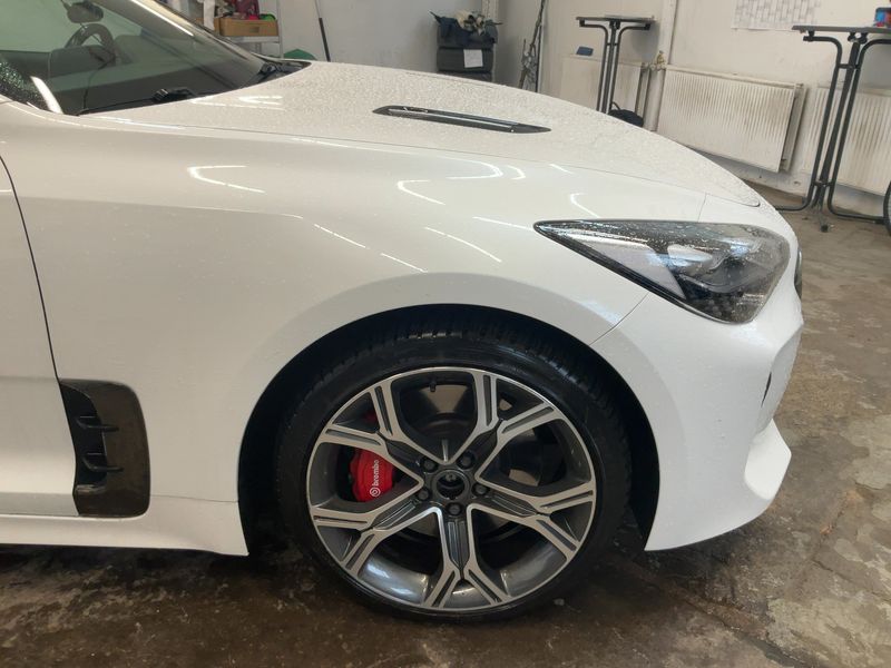 Kia Stinger 3.3 V6 TGDI GT 4WD 2017 – снимка 12