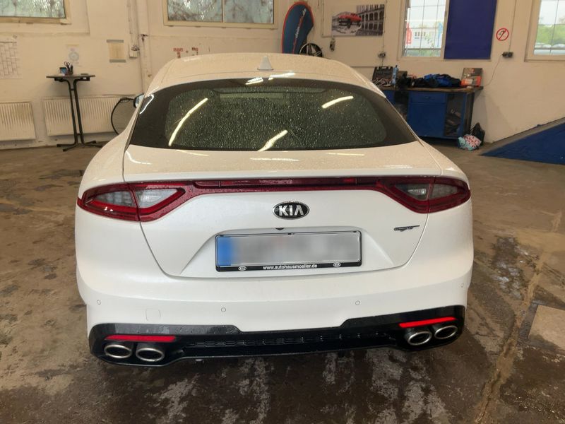 Kia Stinger 3.3 V6 TGDI GT 4WD 2017 – снимка 7