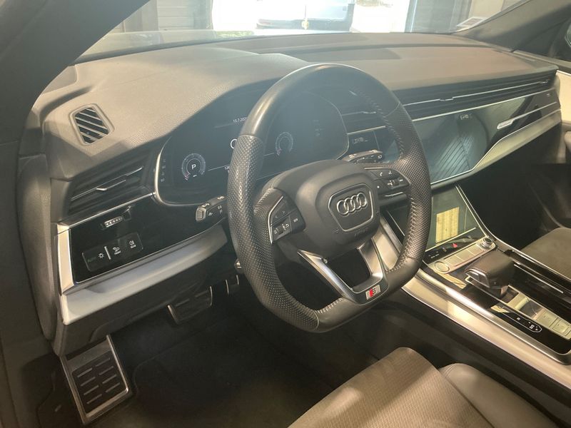 Audi Q8 50 TDI Mild-Hybrid quattro S line 2019 – снимка 24