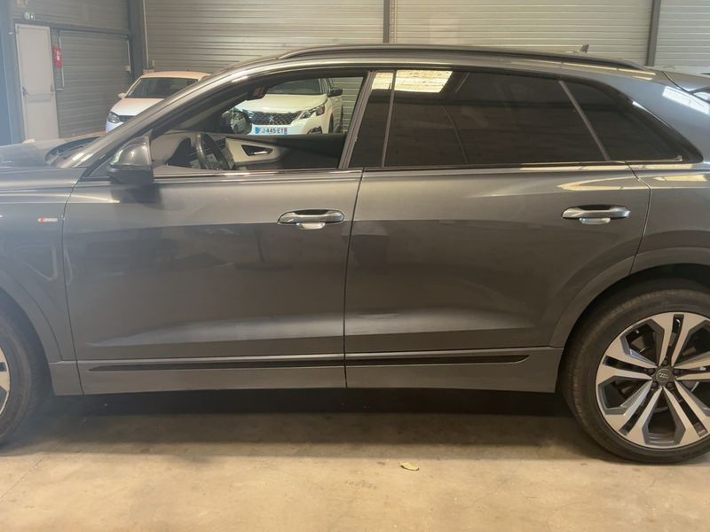 Audi Q8 50 TDI Mild-Hybrid quattro S line 2019 – снимка 4