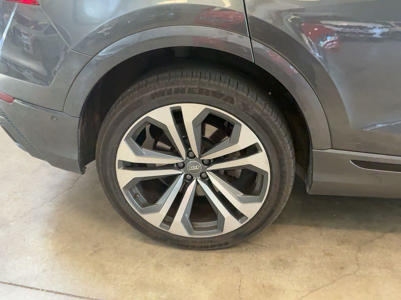 Audi Q8 50 TDI Mild-Hybrid quattro S line 2019 – снимка 9