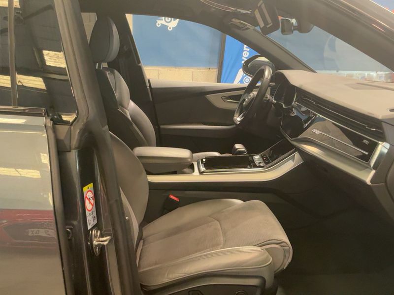 Audi Q8 50 TDI Mild-Hybrid quattro S line 2019 – снимка 16