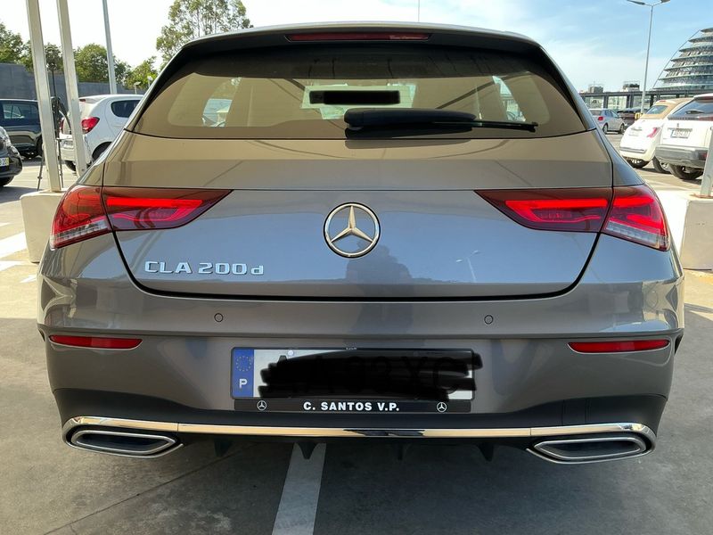 Mercedes-Benz CLA-Klasse CLA 200 d Shooting Brake AMG Line 2020 – снимка 7