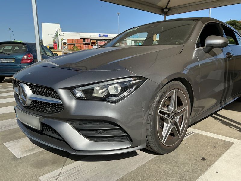 Mercedes-Benz CLA-Klasse CLA 200 d Shooting Brake AMG Line 2020 – снимка 2
