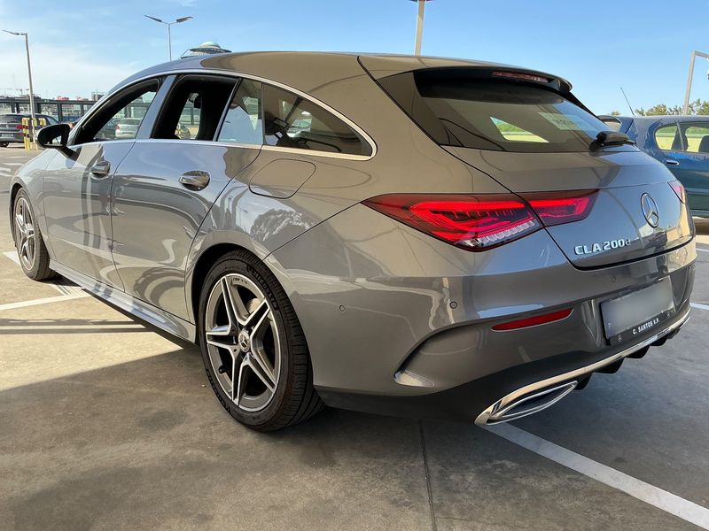 Mercedes-Benz CLA-Klasse CLA 200 d Shooting Brake AMG Line 2020 – снимка 6