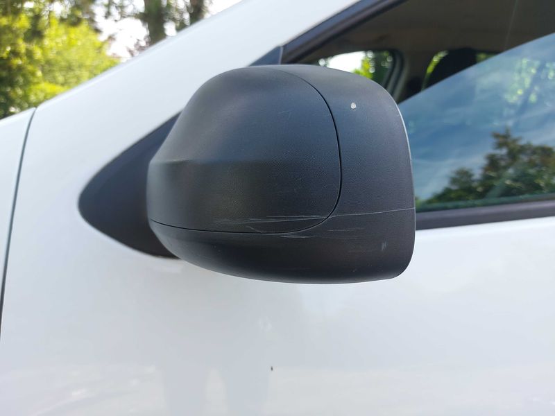 Dacia Sandero 1.5 dCi Ambiance 2015 – снимка 59