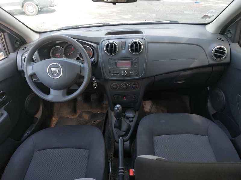 Dacia Sandero 1.5 dCi Ambiance 2015 – снимка 11