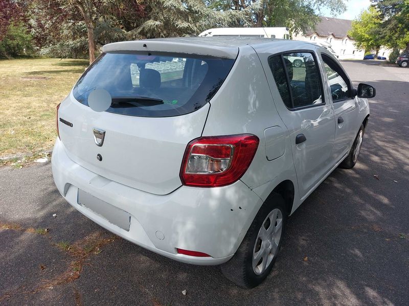 Dacia Sandero 1.5 dCi Ambiance 2015 – снимка 5