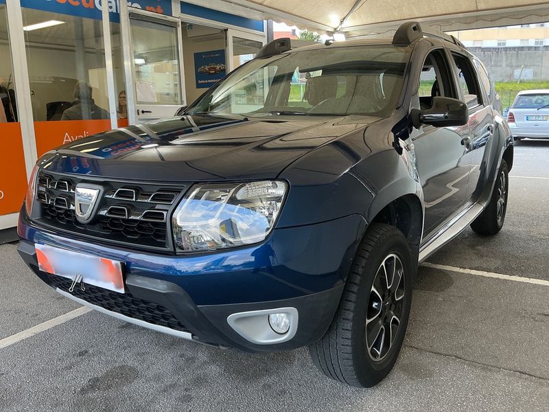 Dacia Duster 1.5 dCi Black Shadow 4x2 2017 – снимка 1