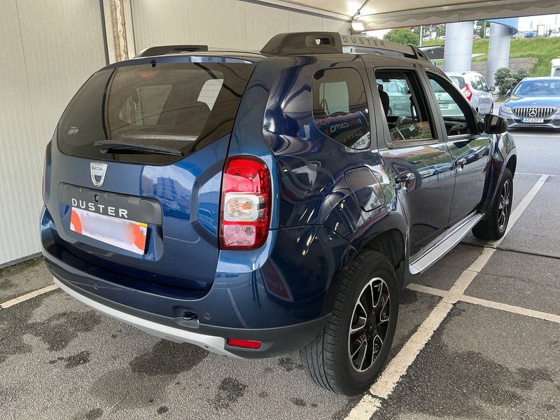 Dacia Duster 1.5 dCi Black Shadow 4x2 2017 – снимка 8