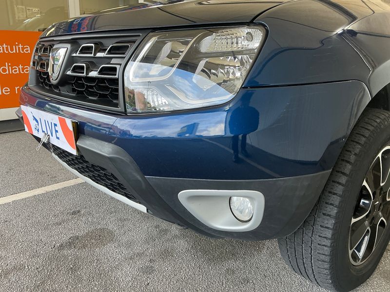 Dacia Duster 1.5 dCi Black Shadow 4x2 2017 – снимка 32