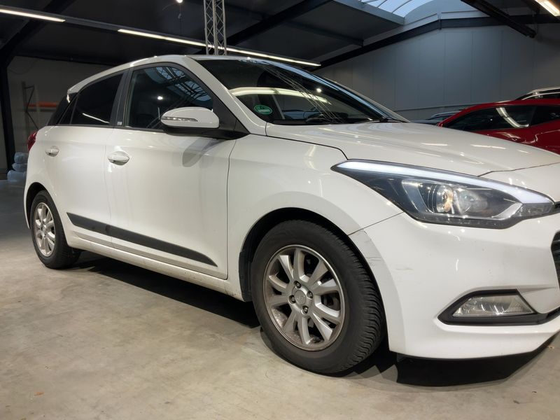 Hyundai i20 1.0 TGDI Passion blue 2017 – снимка 12