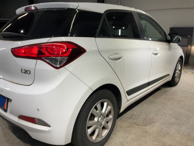 Hyundai i20 1.0 TGDI Passion blue 2017 – снимка 8