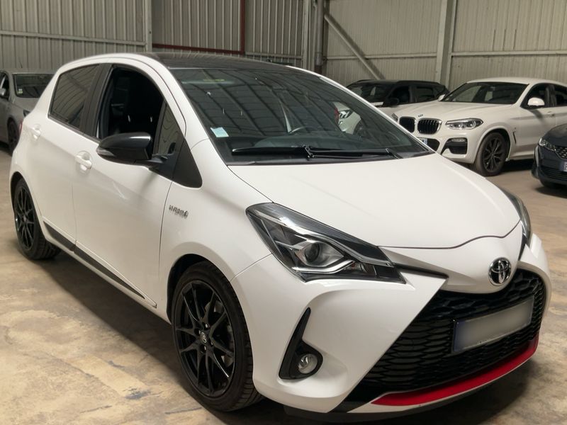 Toyota Yaris 1.5 Hybrid GR Sport 2020 – снимка 12