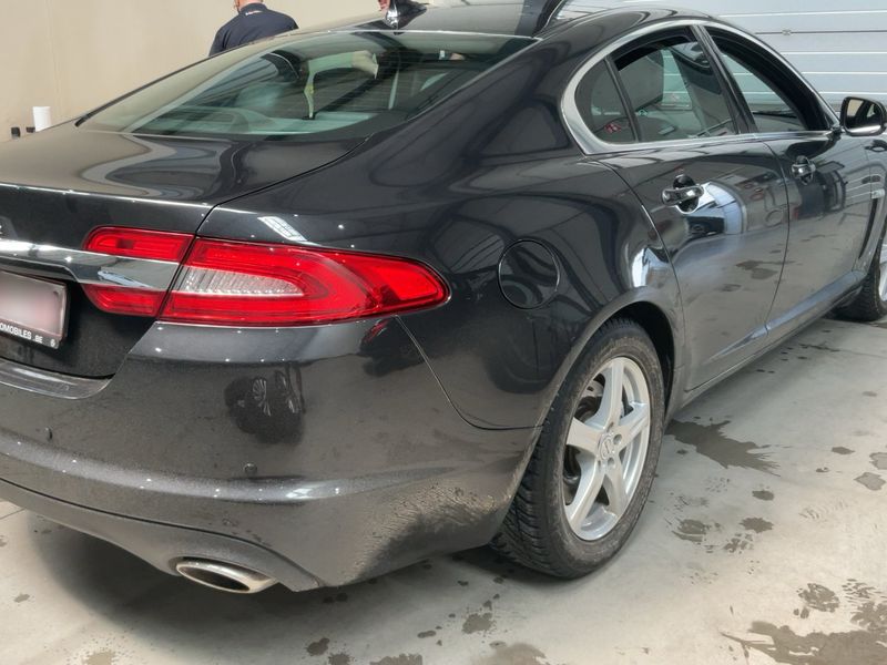 Jaguar XF 2.2 D Eco 2015 – снимка 8