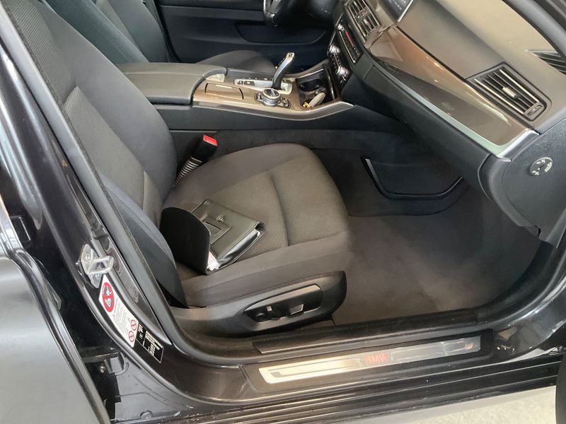 BMW 5er 520d xDrive 2014 – снимка 21