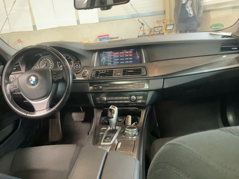 BMW 5er 520d xDrive 2014 – снимка 12