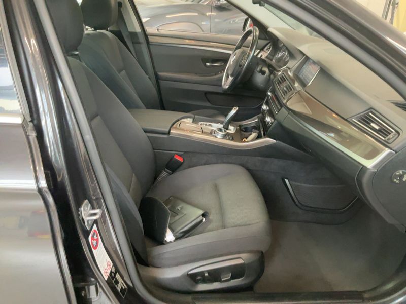 BMW 5er 520d xDrive 2014 – снимка 11