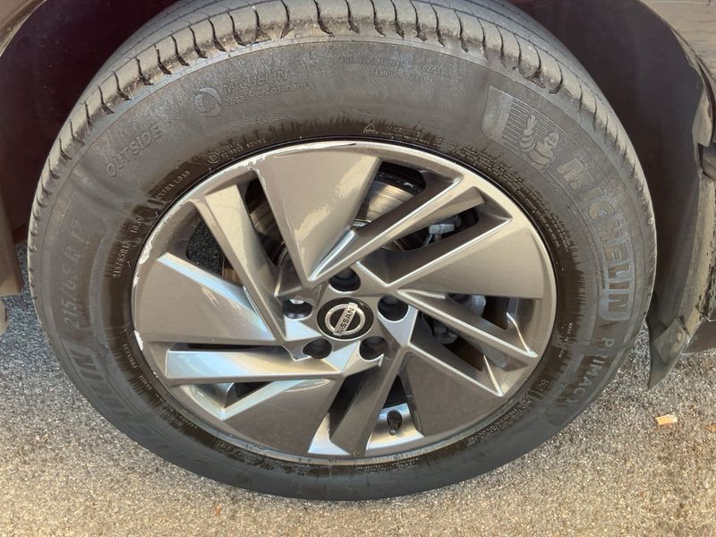 Nissan Qashqai 1.3 DIG-T Mild-Hybrid Visia 2022 – снимка 11