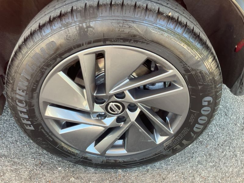 Nissan Qashqai 1.3 DIG-T Mild-Hybrid Visia 2022 – снимка 5