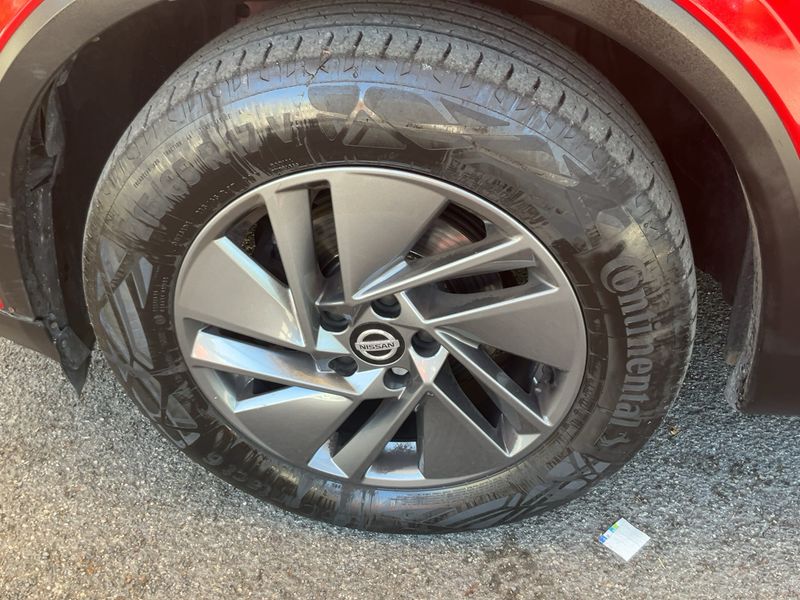Nissan Qashqai 1.3 DIG-T Mild-Hybrid Visia 2022 – снимка 3