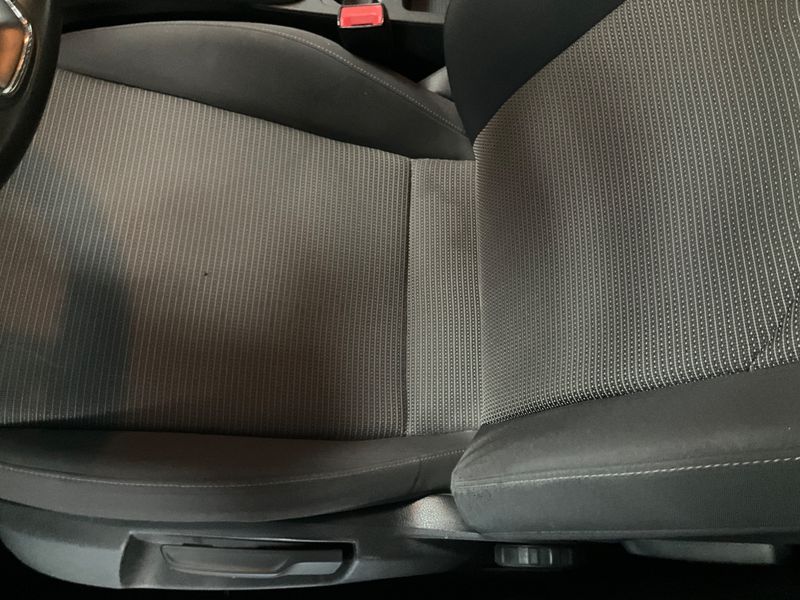 Seat Leon 1.6 TDI 2017 – снимка 31