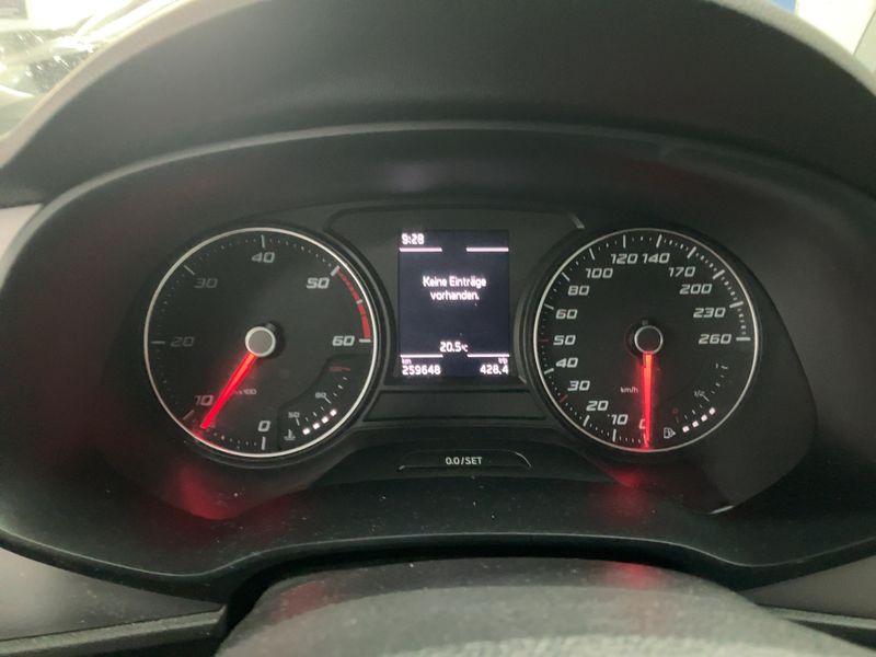 Seat Leon 1.6 TDI 2017 – снимка 13