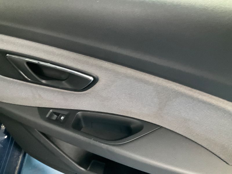 Seat Leon 1.6 TDI 2017 – снимка 30