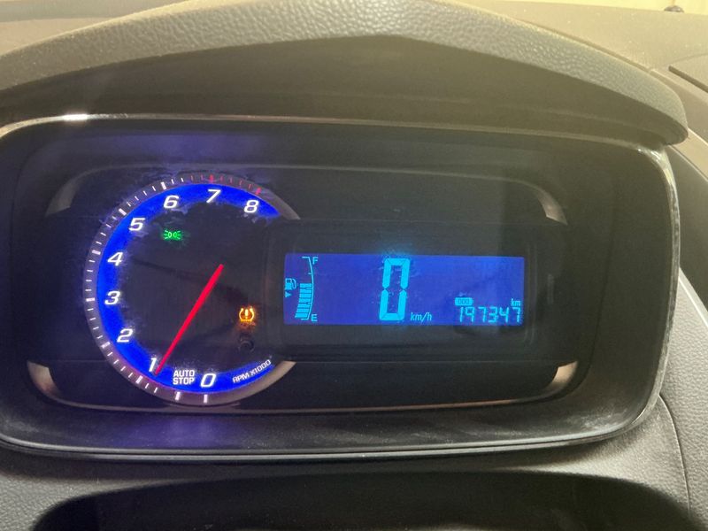 Chevrolet Trax 1.6 LS 2014 – снимка 4