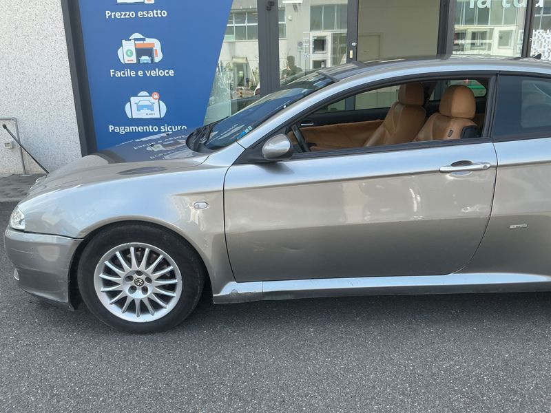 Alfa Romeo Alfa GT 1.9 JTD M-Jet Distinctive 2007 – снимка 8