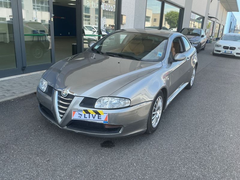 Alfa Romeo Alfa GT 1.9 JTD M-Jet Distinctive 2007 – снимка 1