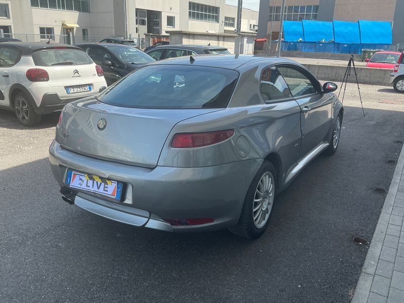 Alfa Romeo Alfa GT 1.9 JTD M-Jet Distinctive 2007 – снимка 2