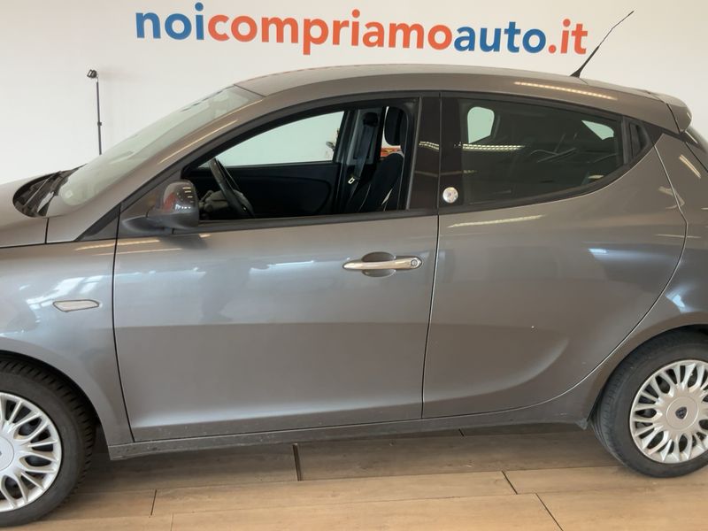 Lancia Ypsilon 1.2 GPL Gold 2017 – снимка 4