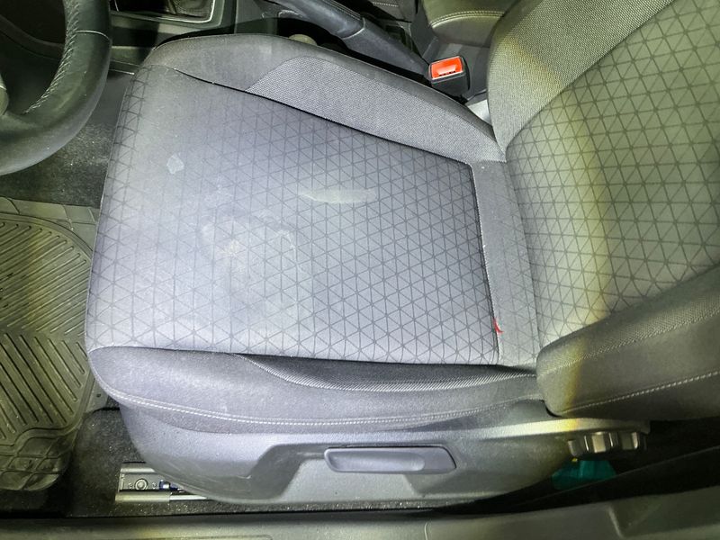 Volkswagen T-Cross 1.0 TSI Life 2021 – снимка 25