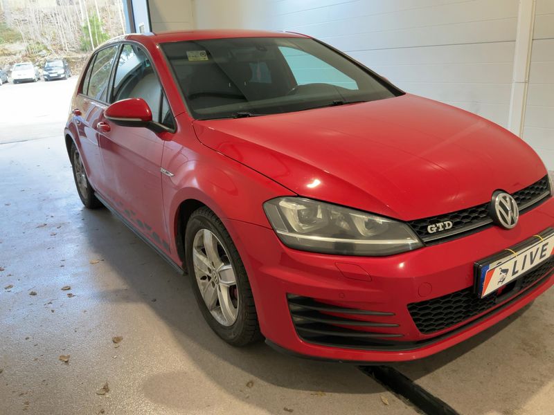 Volkswagen Golf VII 2.0 TDI GTD BlueMotion Tech 2014 – снимка 12