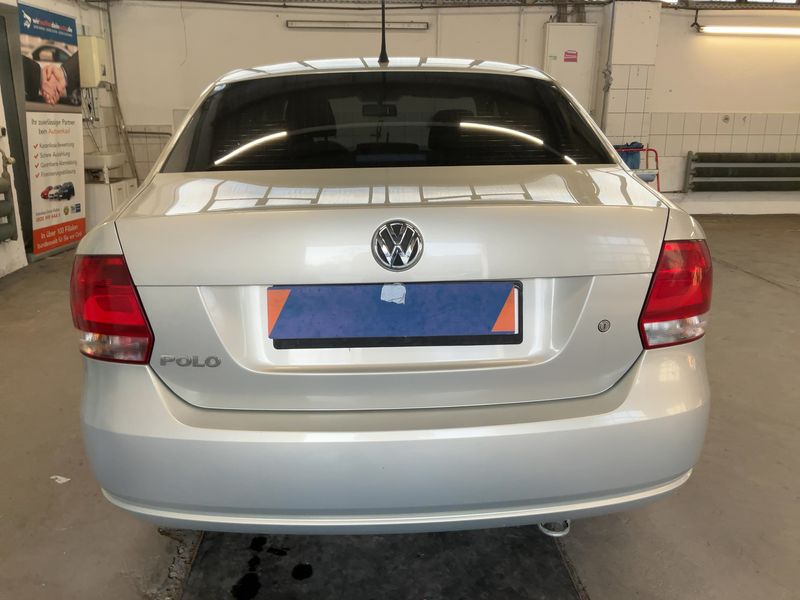 Volkswagen Polo 1.6 Trendline 2012 – снимка 7