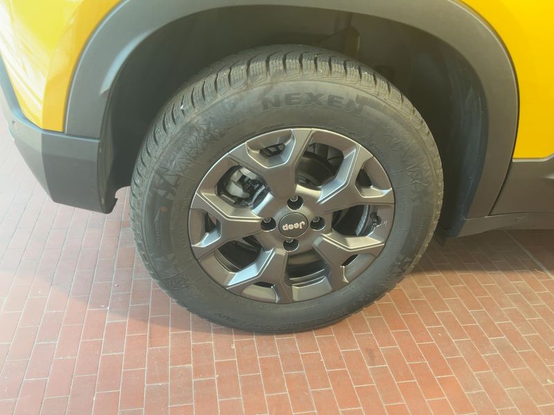Jeep Avenger 1.2 T-GDI Longitude 2024 – снимка 9