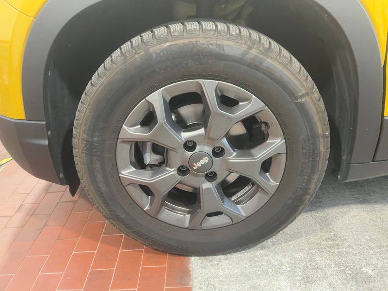 Jeep Avenger 1.2 T-GDI Longitude 2024 – снимка 3