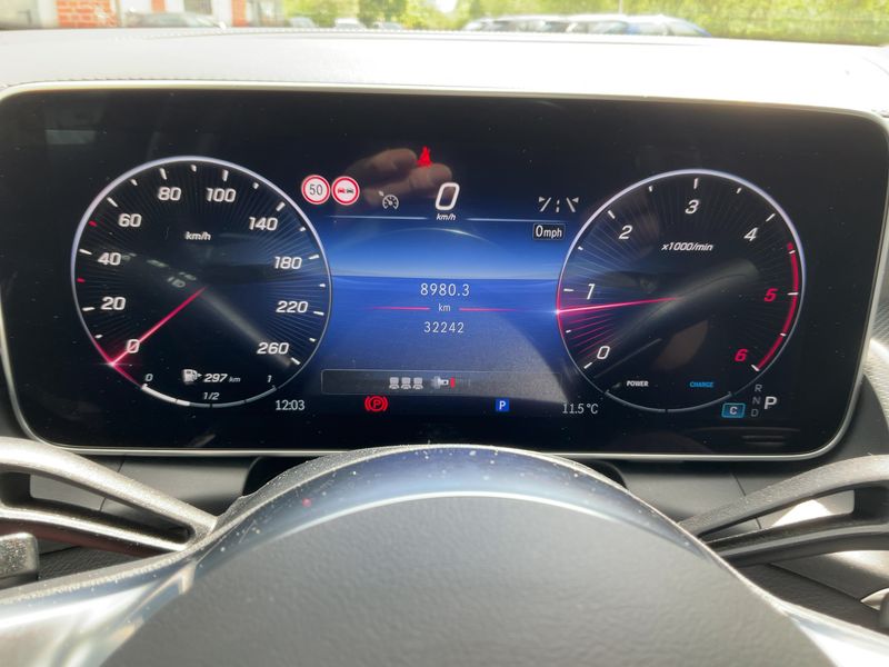 Mercedes-Benz GLC-Klasse GLC 220 d Mild-Hybrid 4Matic Avantgarde 2023 – снимка 19